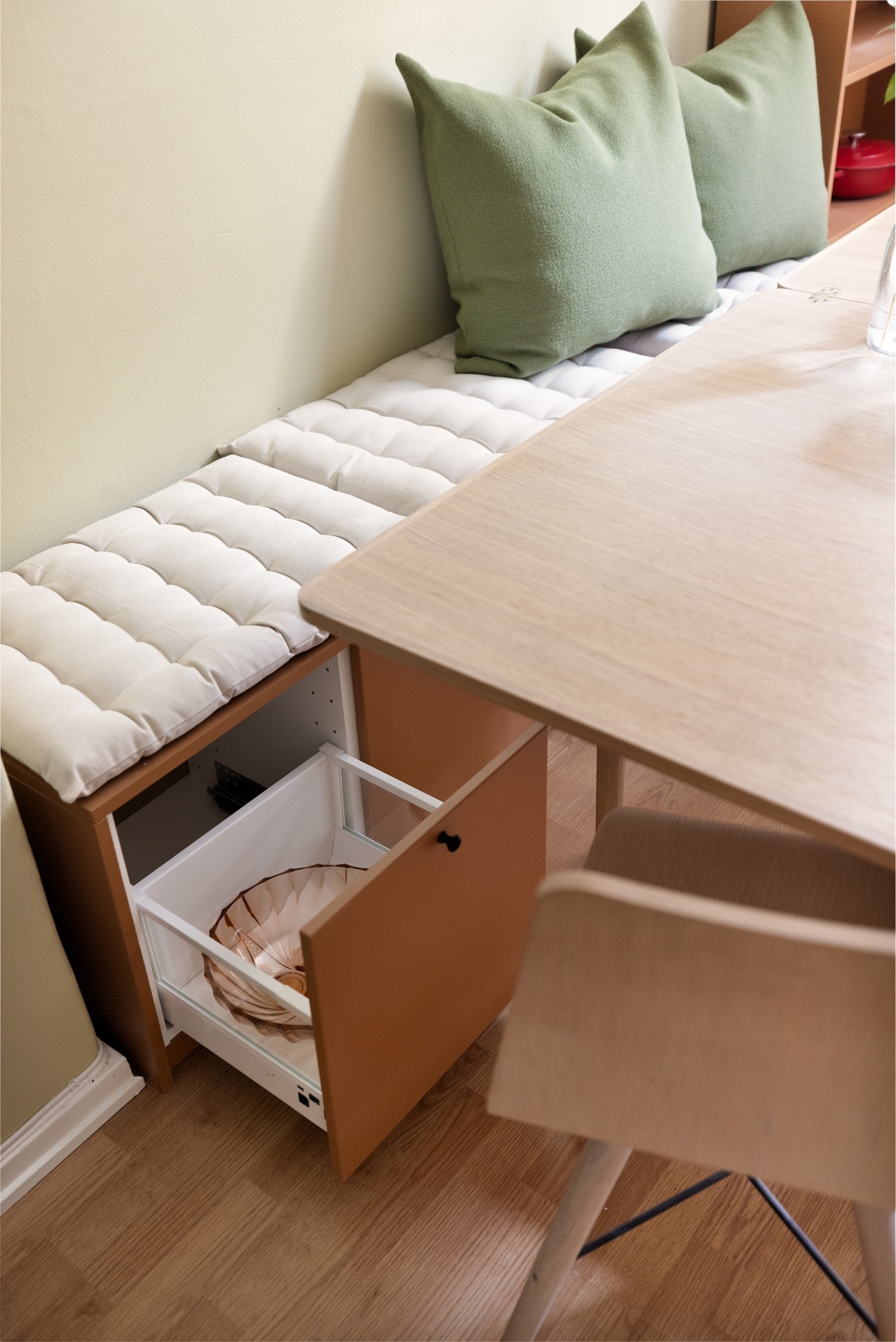 Den praktiske benken følger i utgangspunktet ikke boligen. Galleribilde