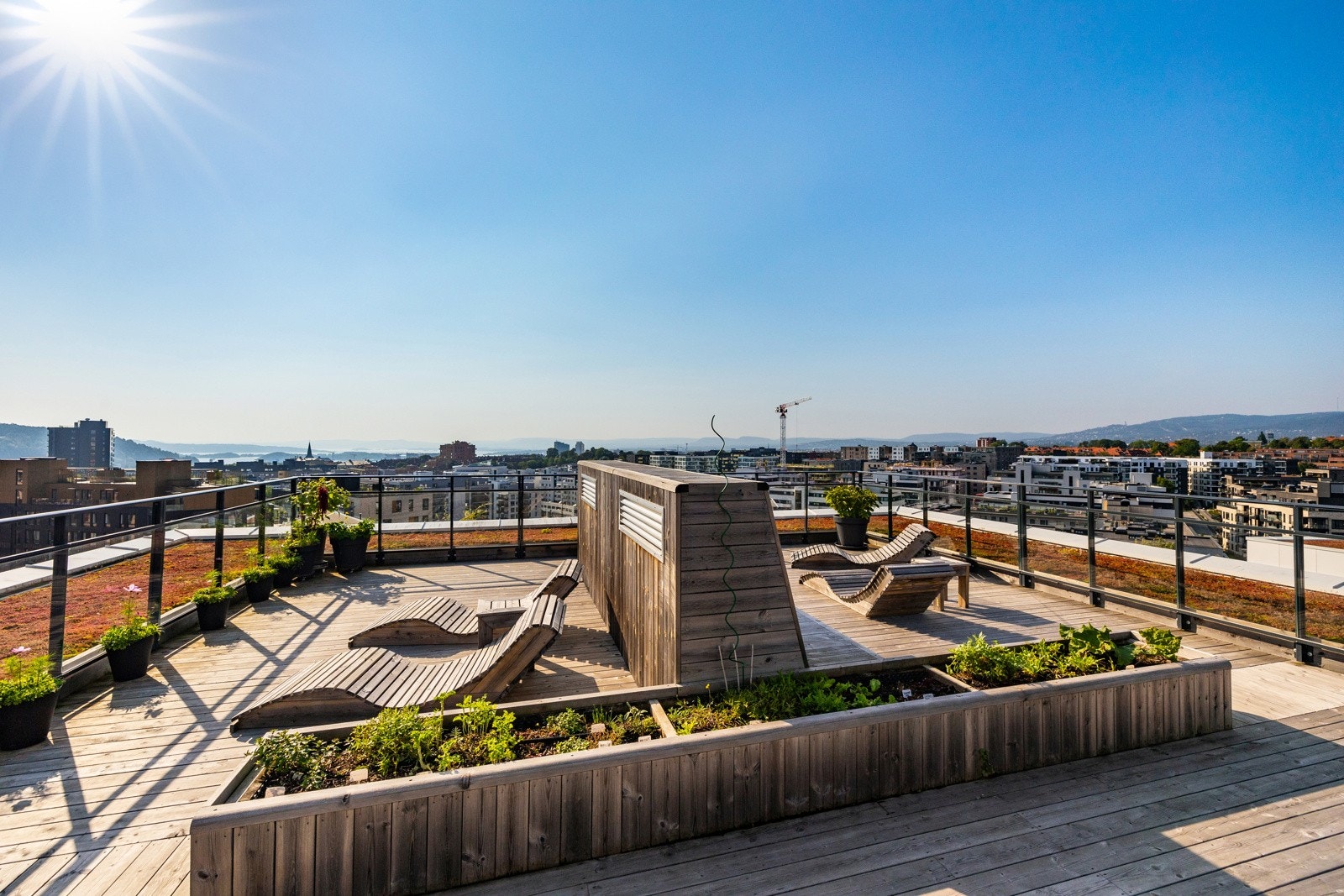 Fra takterrassen er det panorama utsikt. Galleribilde