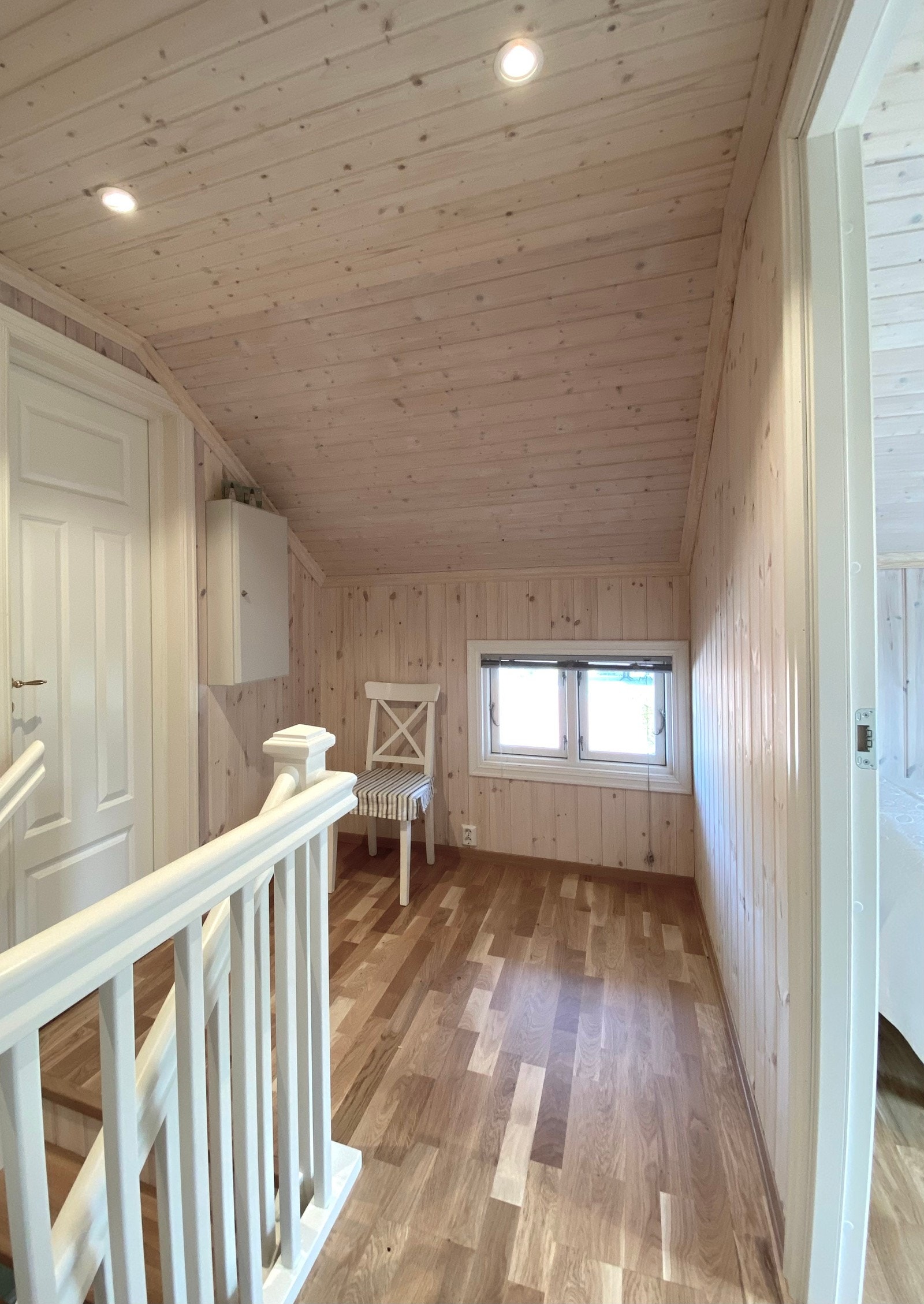 Soveromsgang | downlights | vinduer Galleribilde