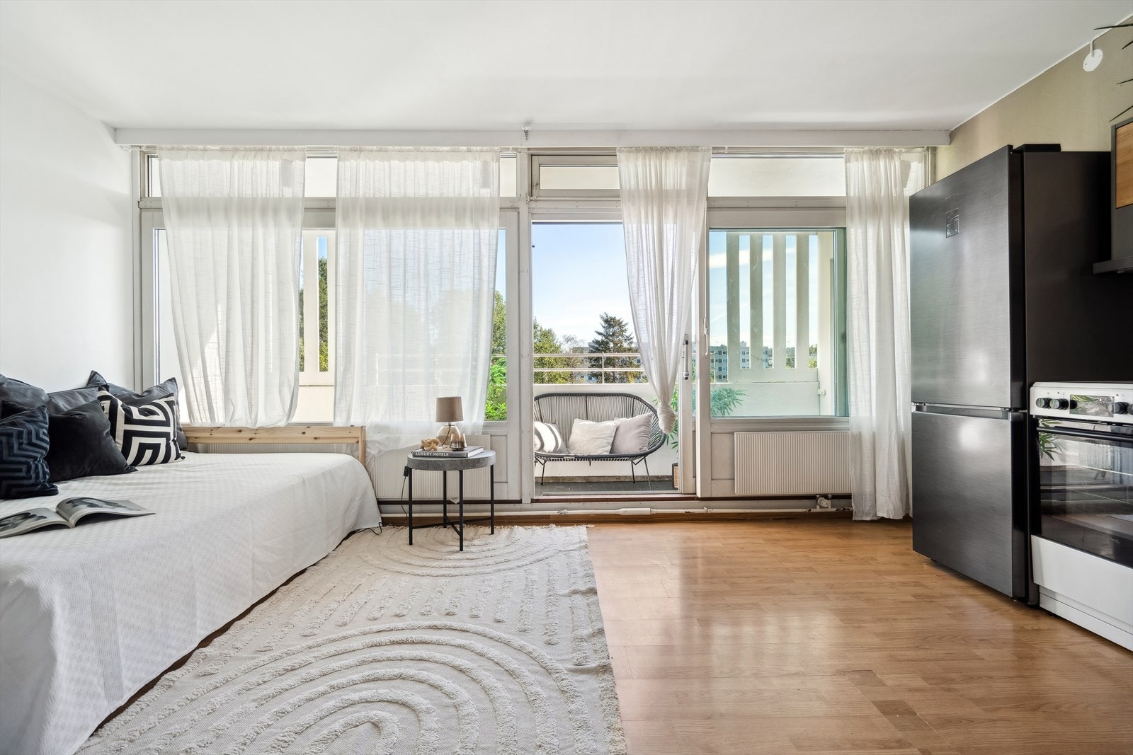 Dette er en innflytningsklar 1-roms andelsleilighet beliggende i blokkens 4. etasje. Galleribilde