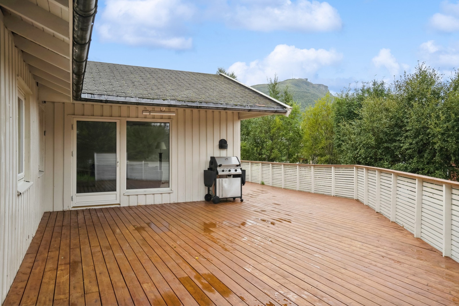 Her har du virkelig plass til å utfolde deg på varme sommedager. Galleribilde