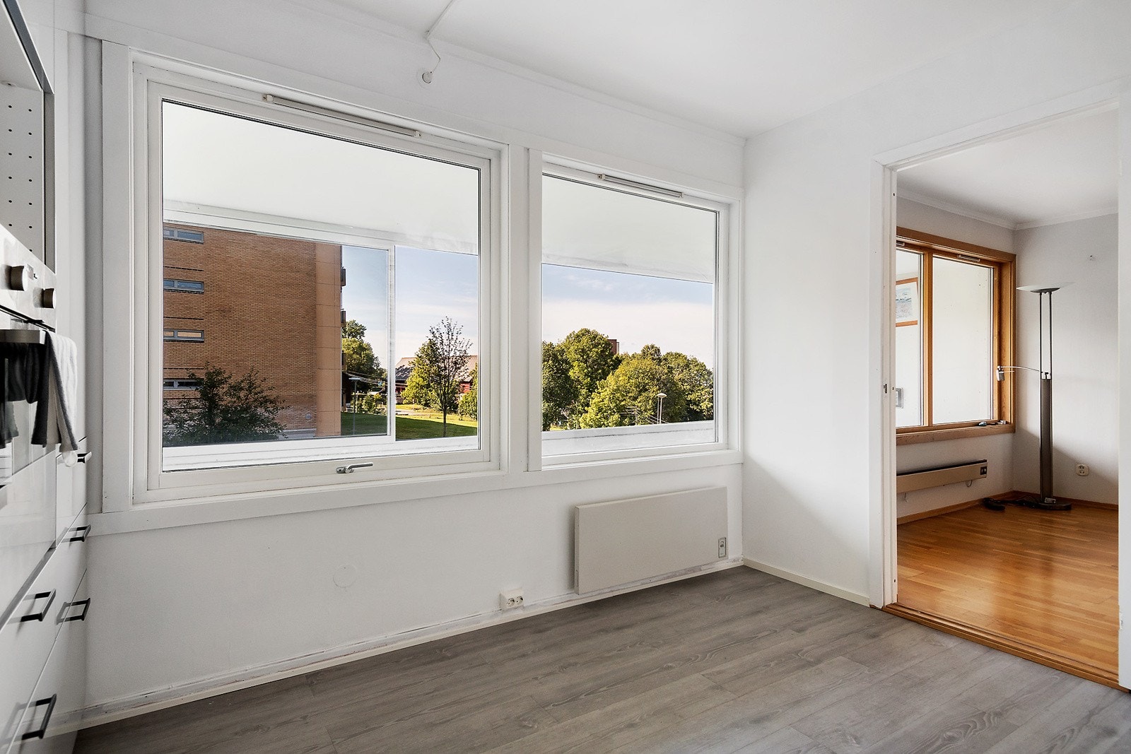 Her er det god plass til å ha en spiseplass på kjøkken om man ønsker det Galleribilde