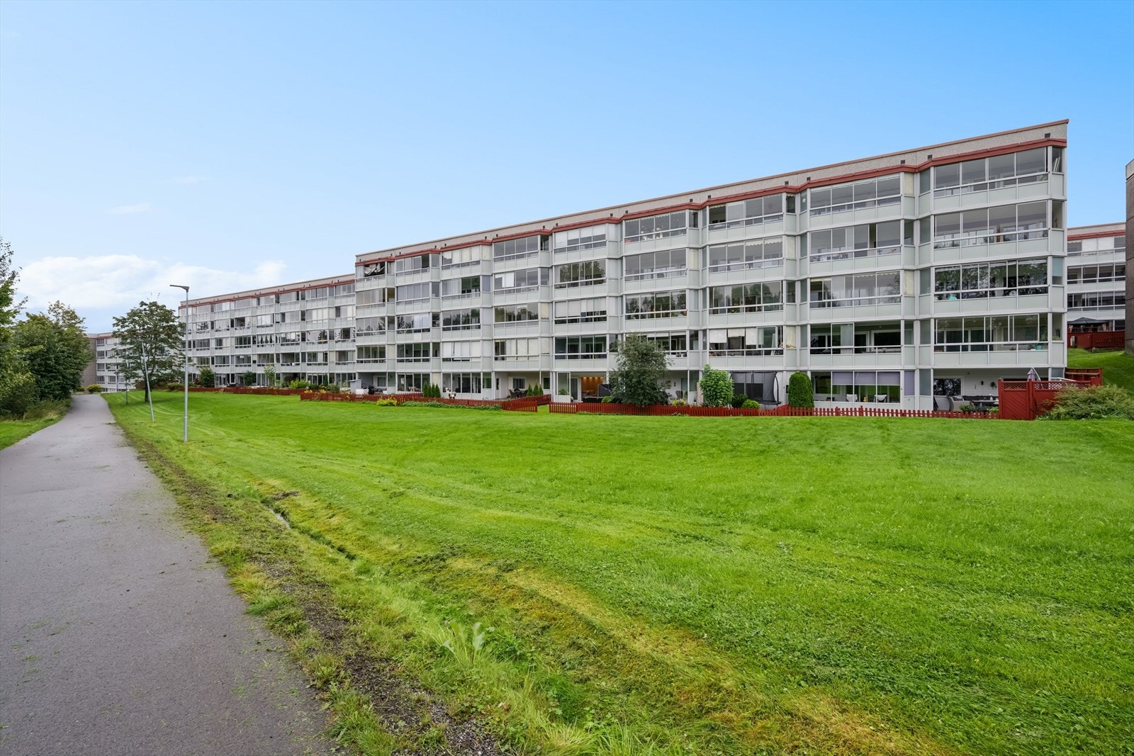 Området byr på fine grønne friområder. Galleribilde