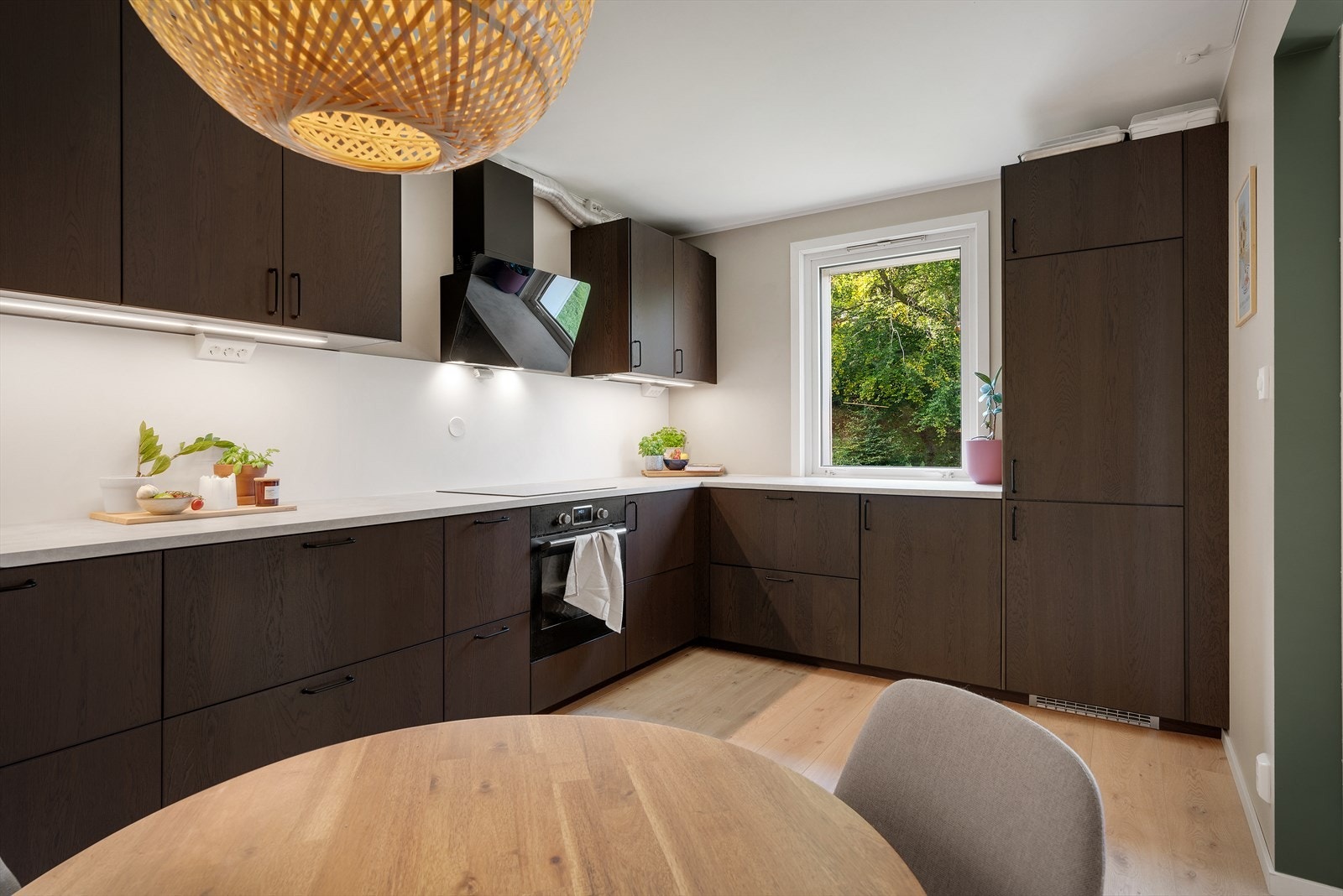 - Integrerte hvitevarer medfølger til glede for ny eier! - Galleribilde