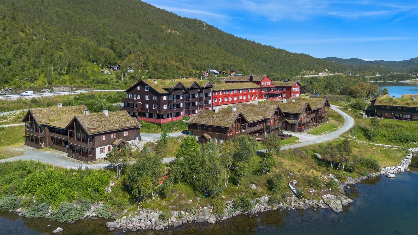 Fin beliggenhet ved vannet Galleribilde