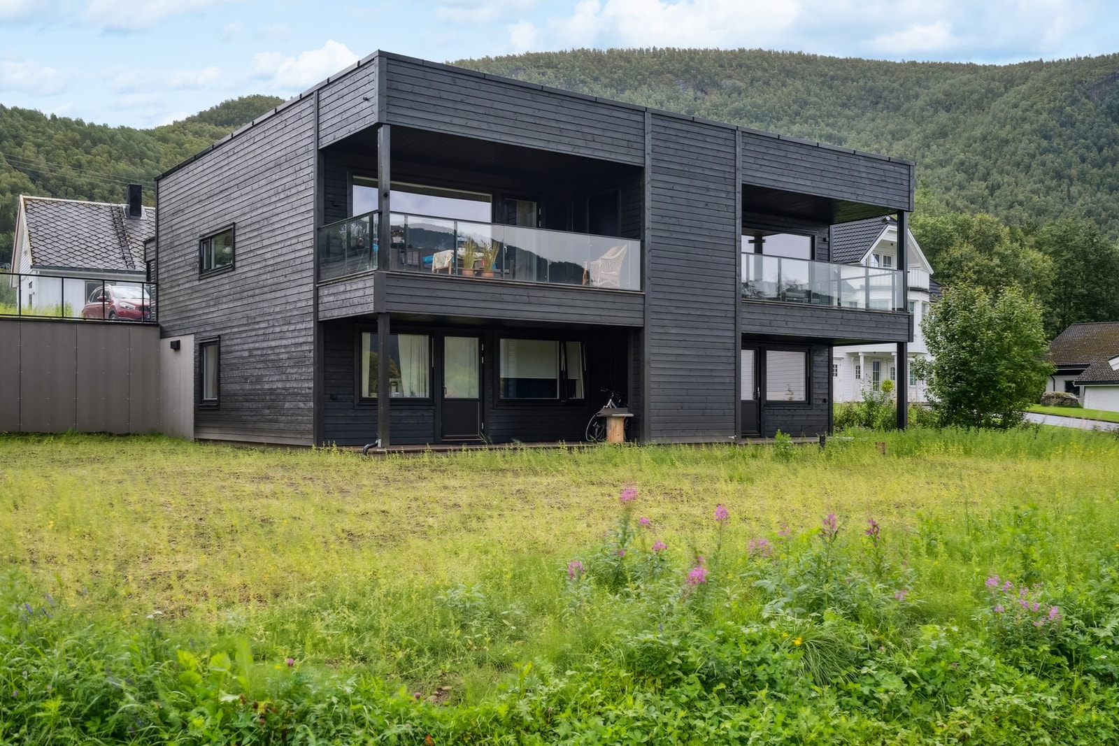 Uteområde Galleribilde