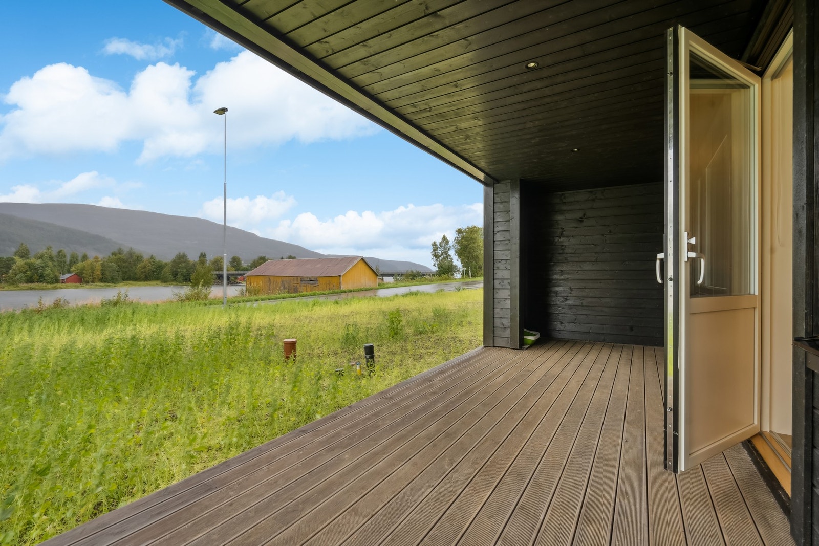 Uteområde Galleribilde