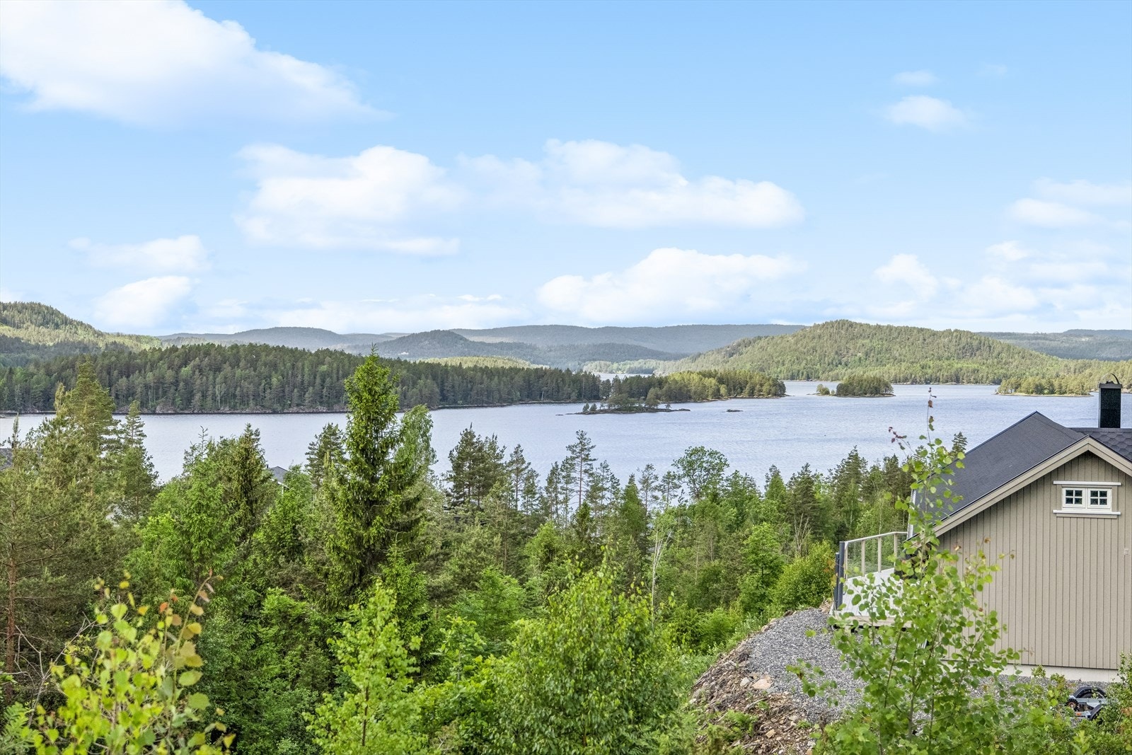 Toke byr på masse muligheter når det kommer til små øyer, skjær og plasser å reise til Galleribilde