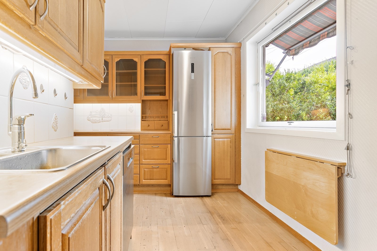 Her er det rom for et frokostbord de travle morgener. Galleribilde