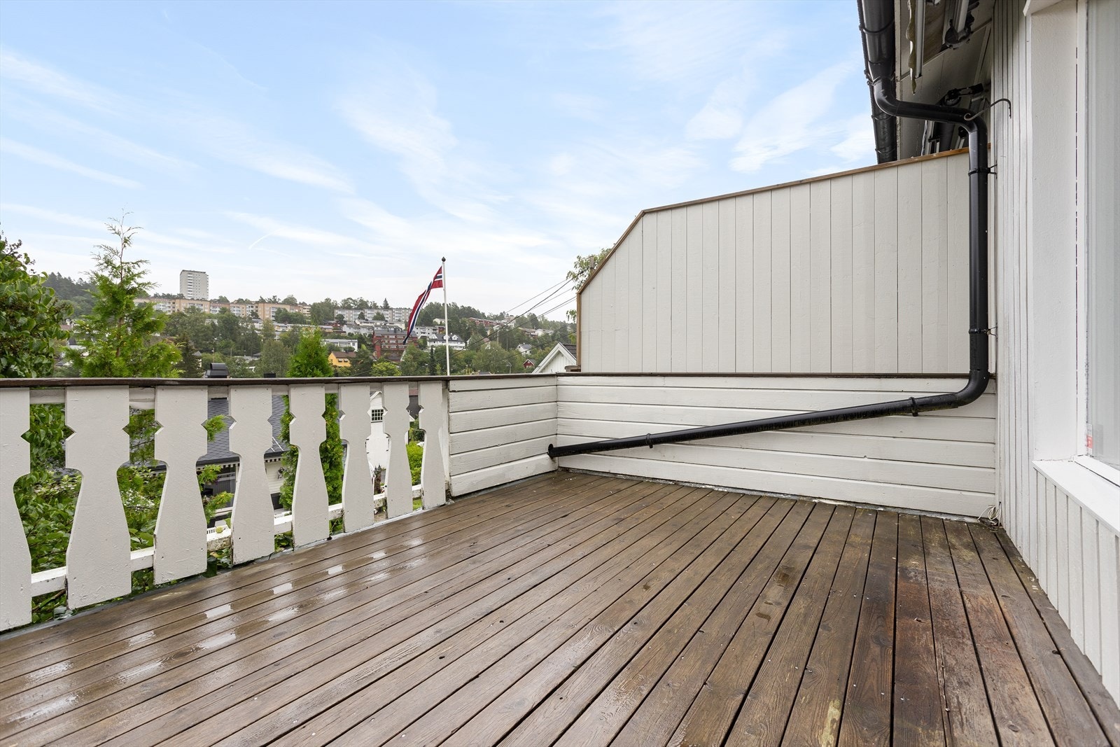 Balkongen er på 12 kvm. Galleribilde