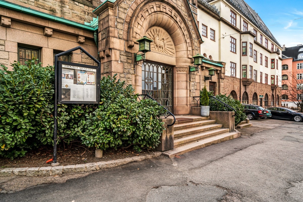 Frogner Kirke Galleribilde