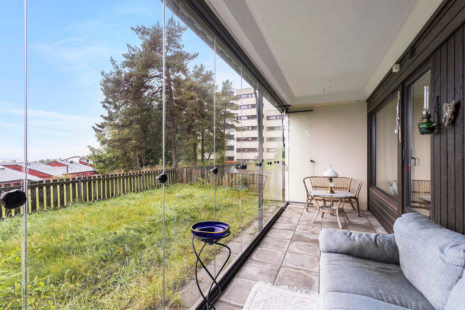 Åpne glassene og få direkte tilgang til hagen. Galleribilde