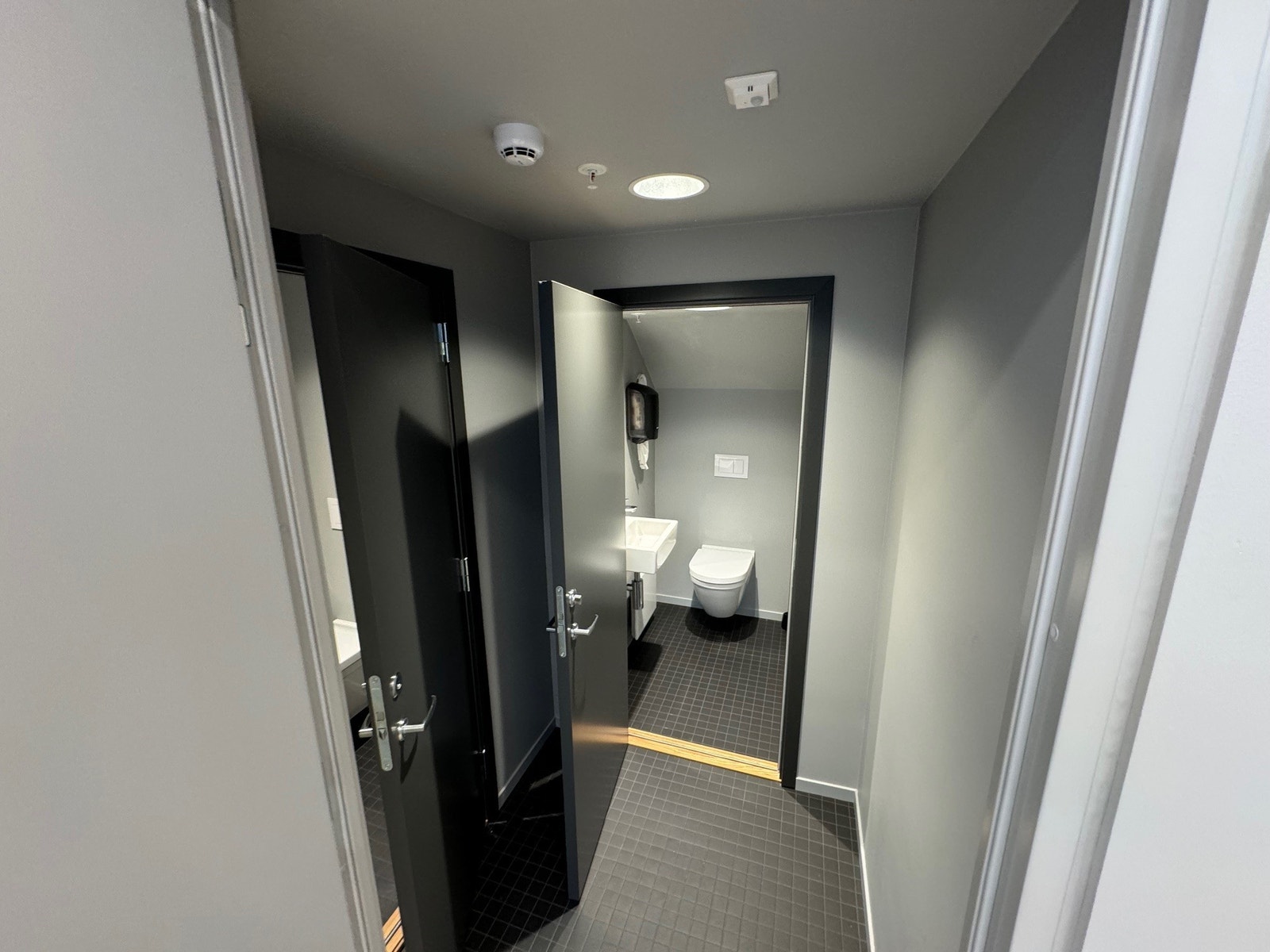 Toalett renovert lokale Galleribilde