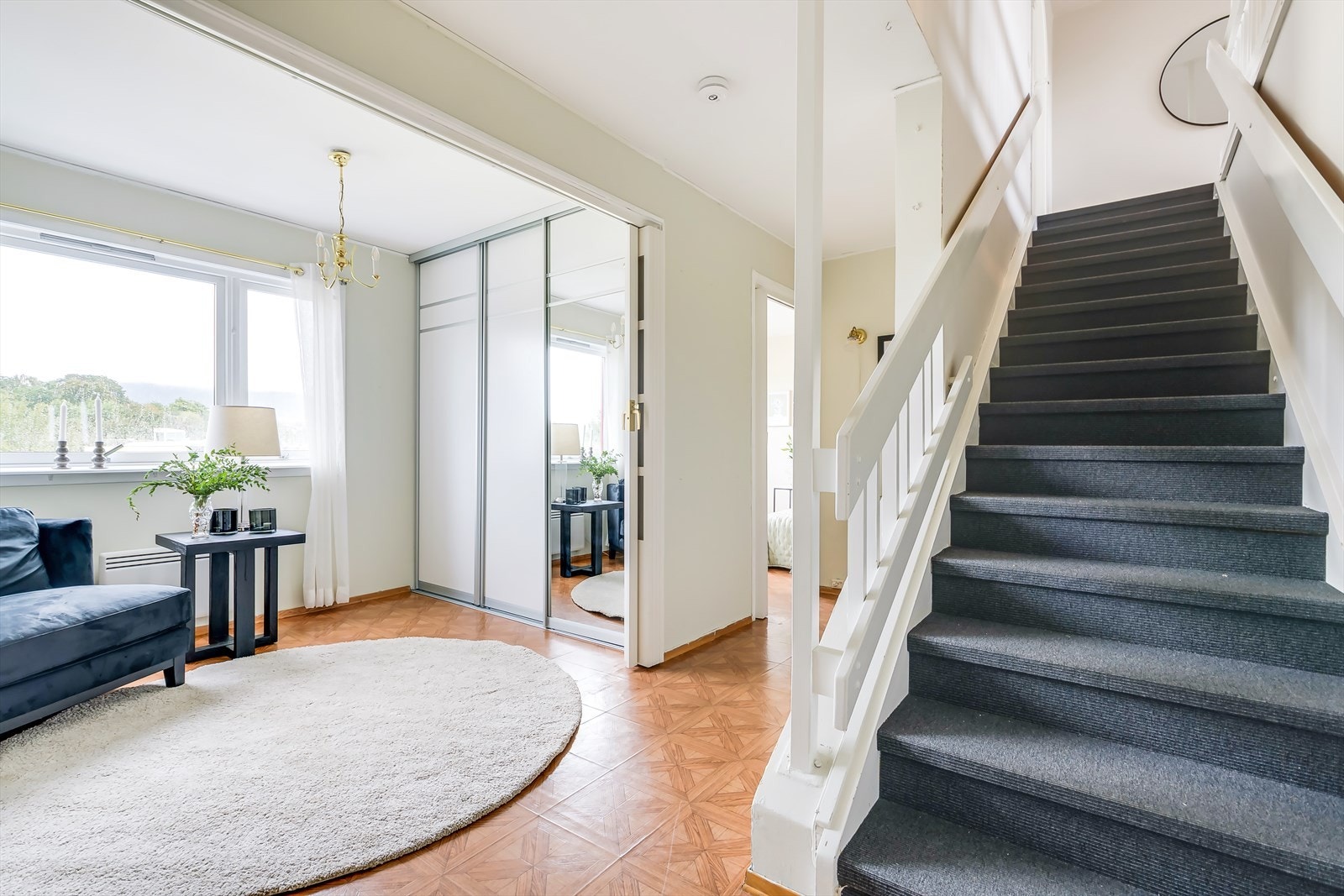 Soverom 3, her brukt som en forlengelse av entré Galleribilde