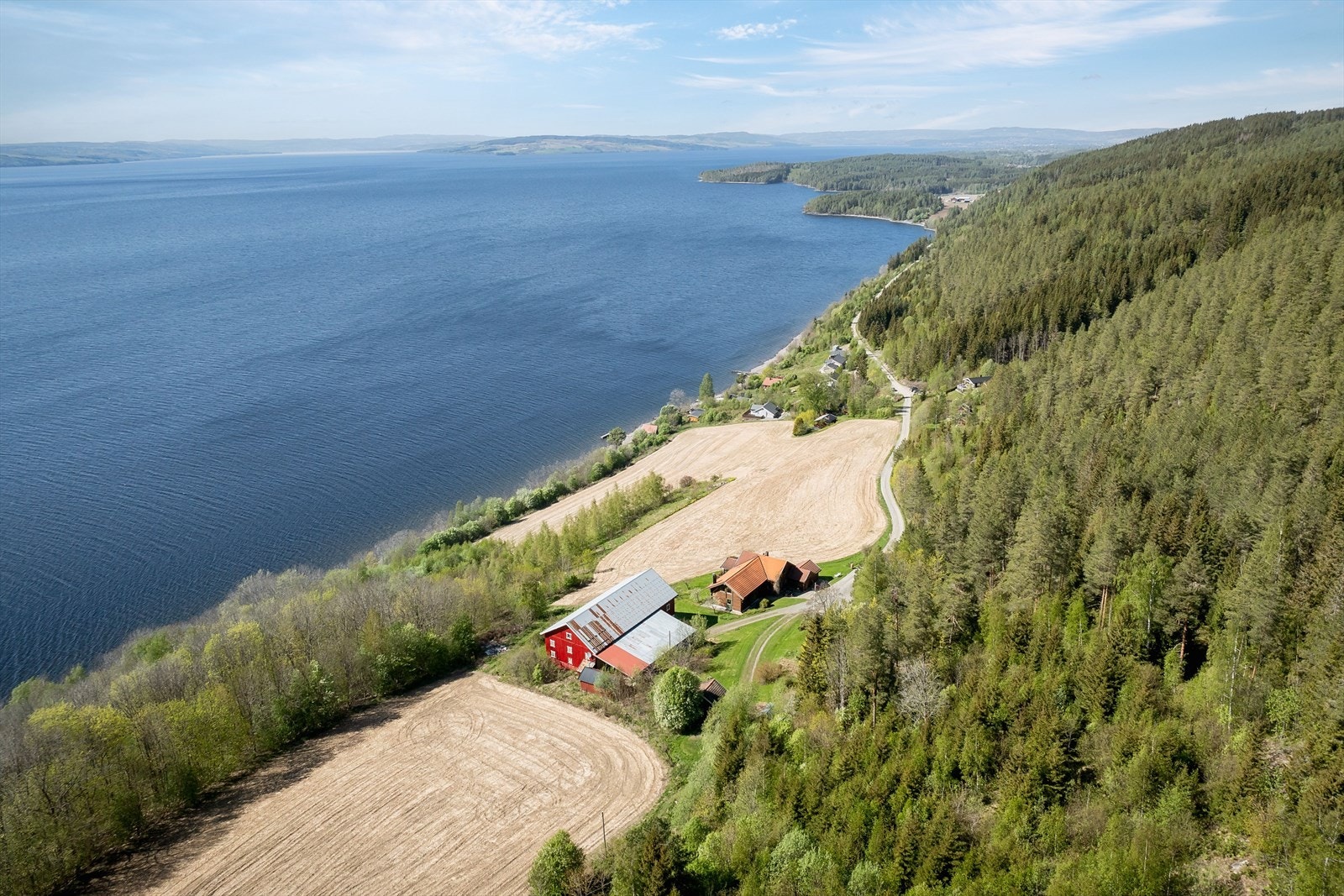 Velkommen til Rotlia og denne fantastiske eiendommen! Galleribilde