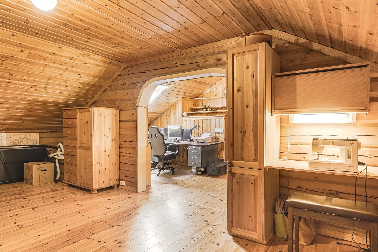 Rommet kan også fungere fint som lekerom eller hobbyrom. Galleribilde