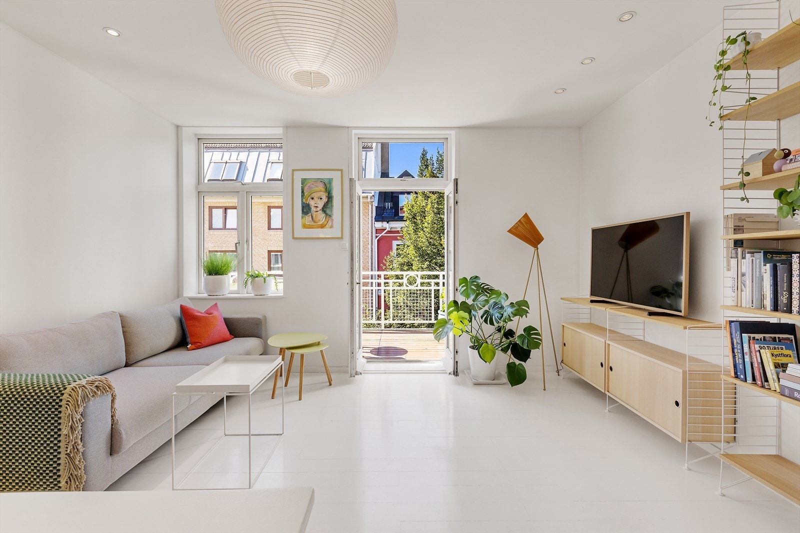 - Velkommen til Skjelderups gate 16! Har du noen spørsmål? Kontakt Kenny Nguyen (t): 457 69 831 - Galleribilde