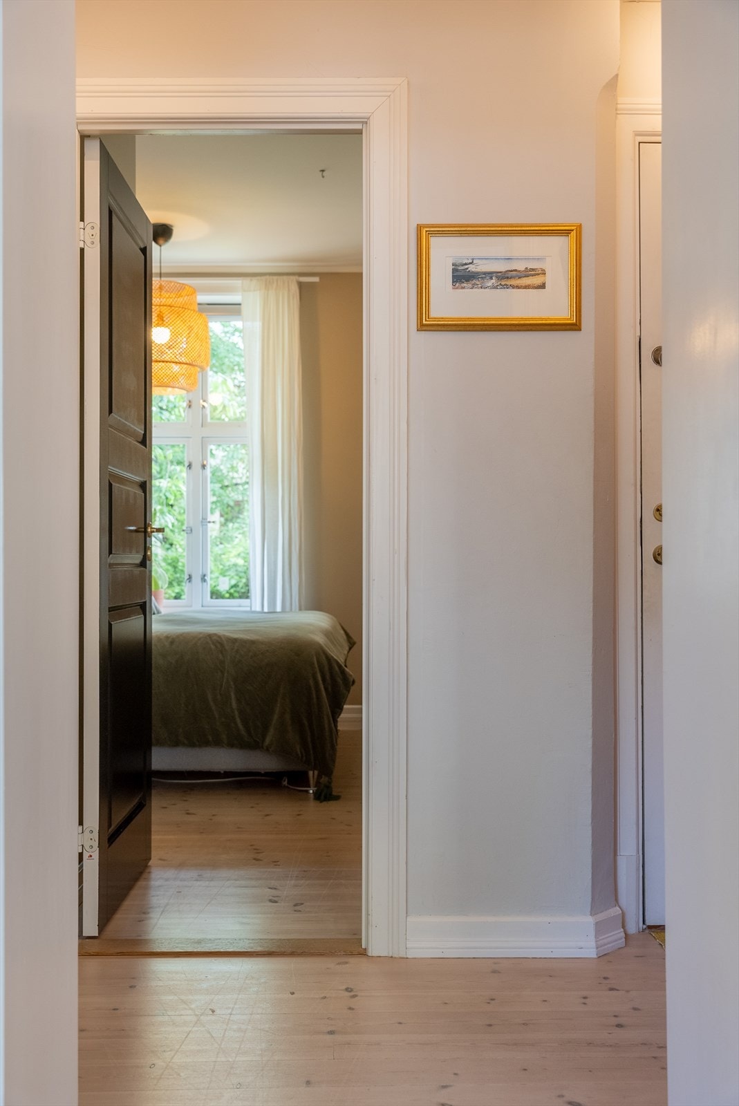 En hyggelig liten entré møter deg når du kommer. Galleribilde