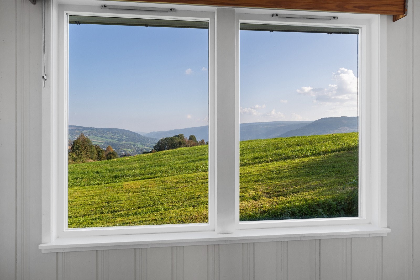 Fra stuen er det fin utsikt Galleribilde