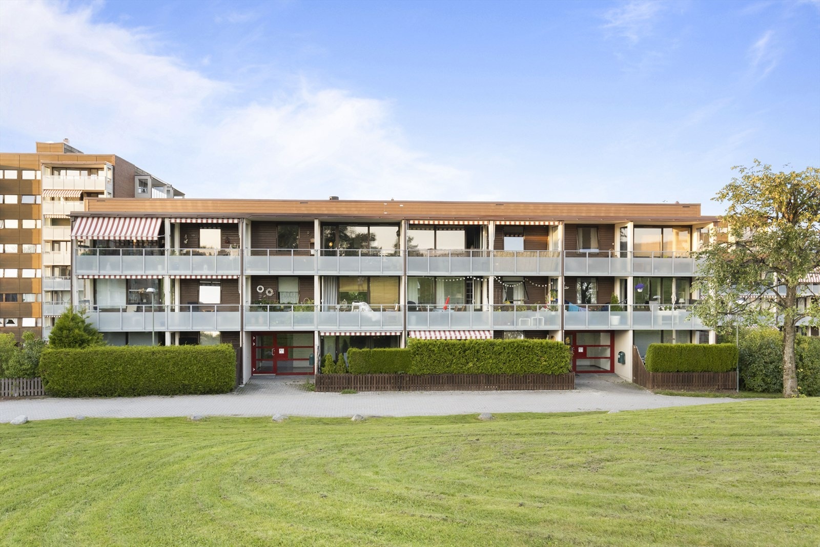 Flott beliggenhet i blokkens 3. etasje Galleribilde