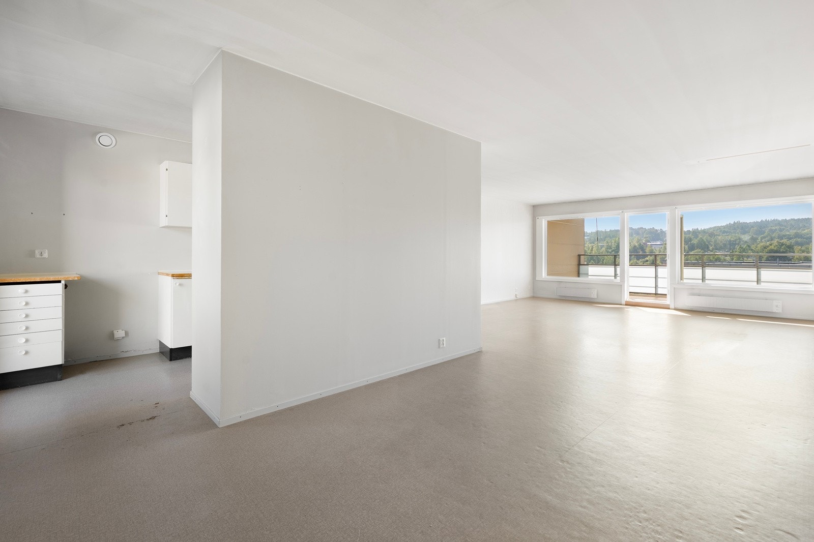 Eldre overflater og innredning - stort potensiale! Galleribilde