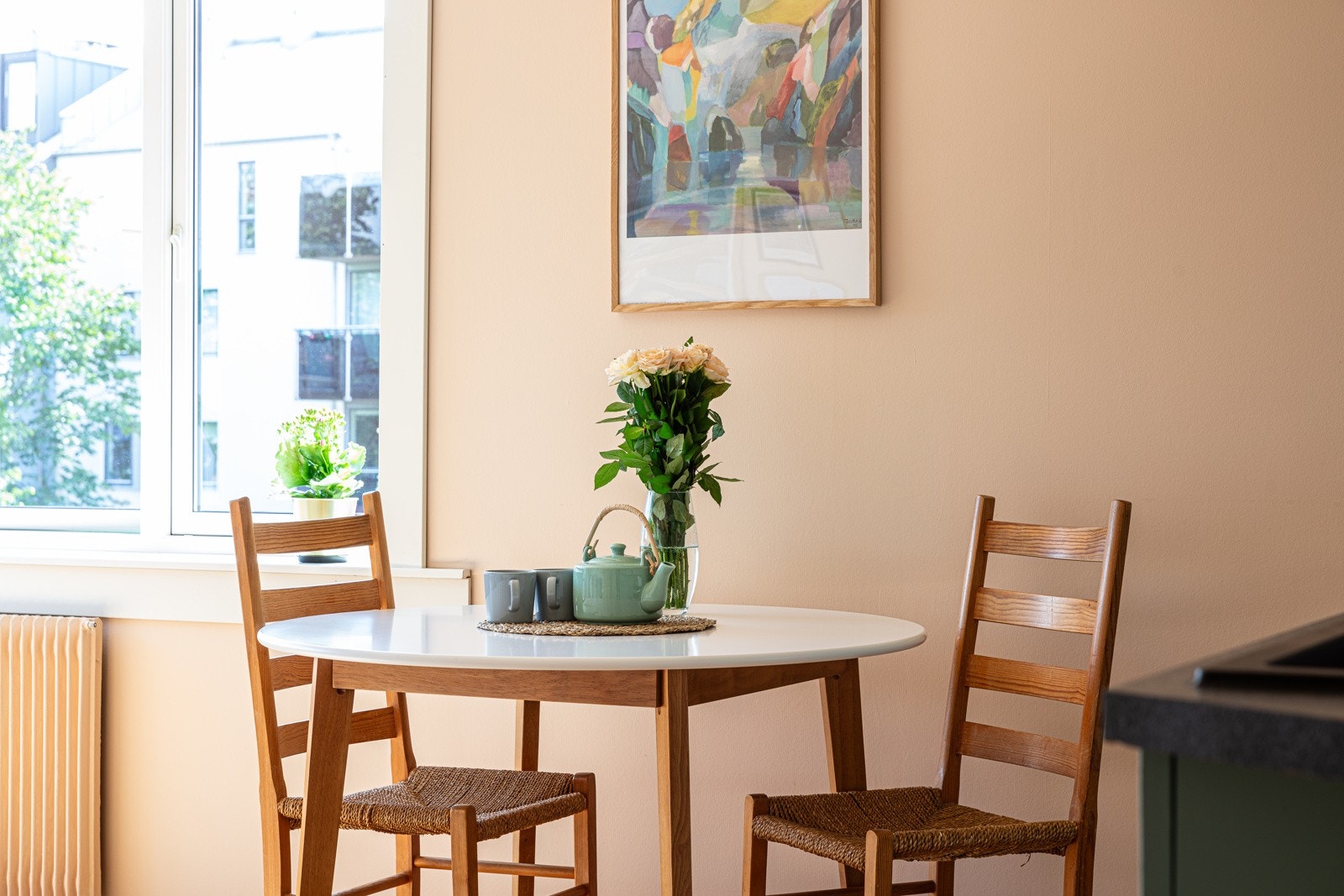God plass til spisebord i stuen. Galleribilde