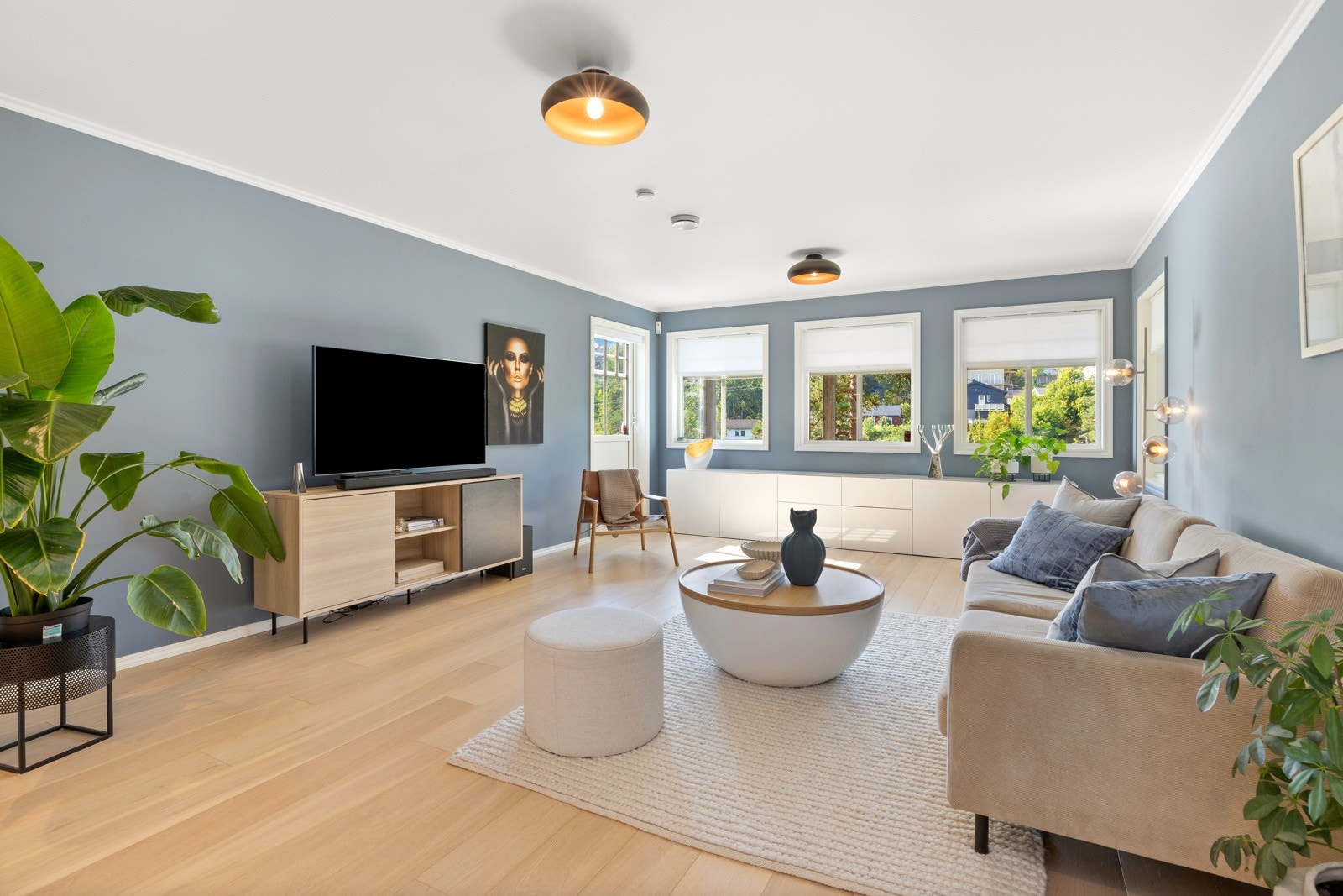 TV-stue i underetasjen Galleribilde