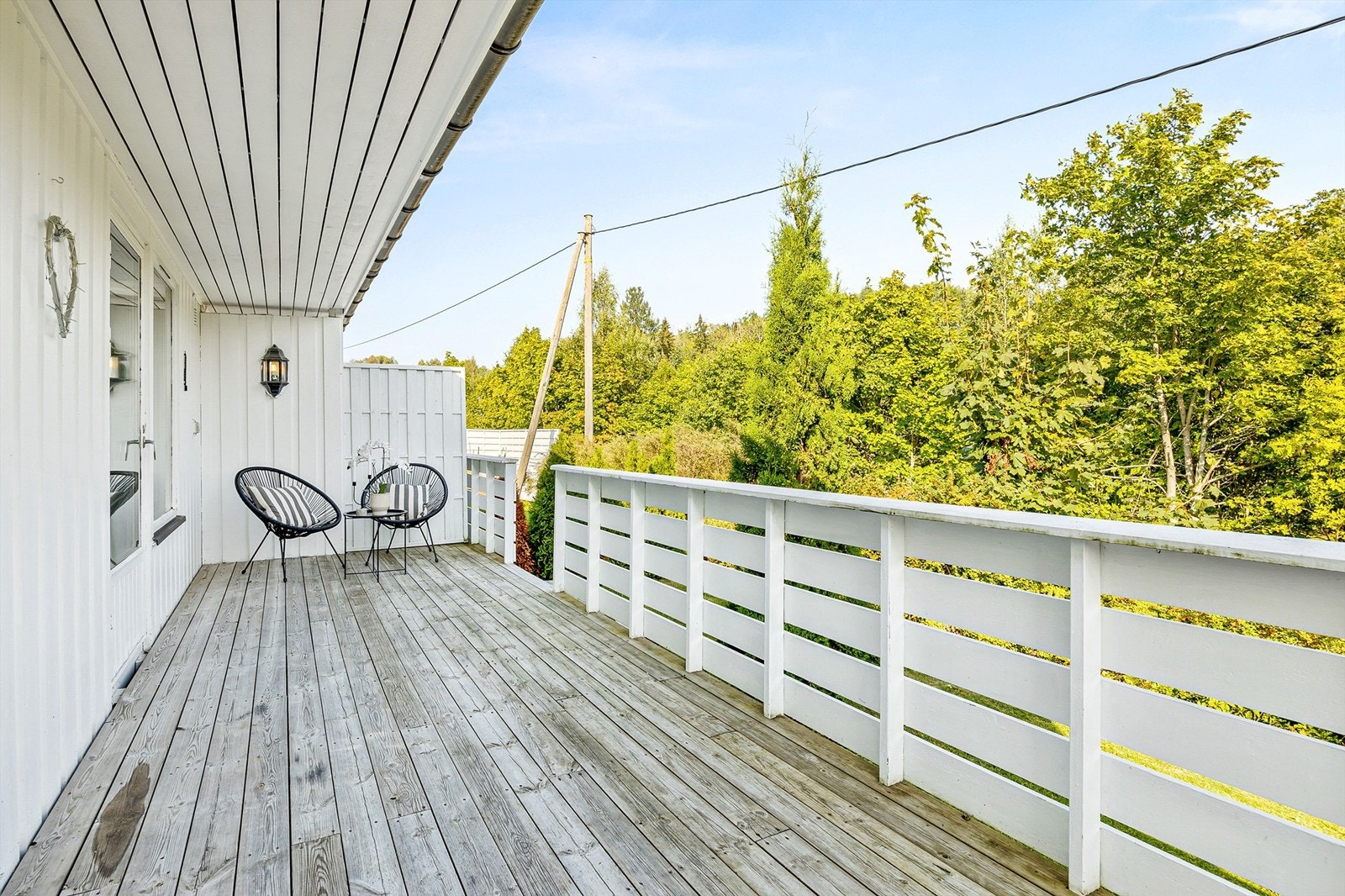 Videre er det trappeadkomst til felles grøntareal Galleribilde