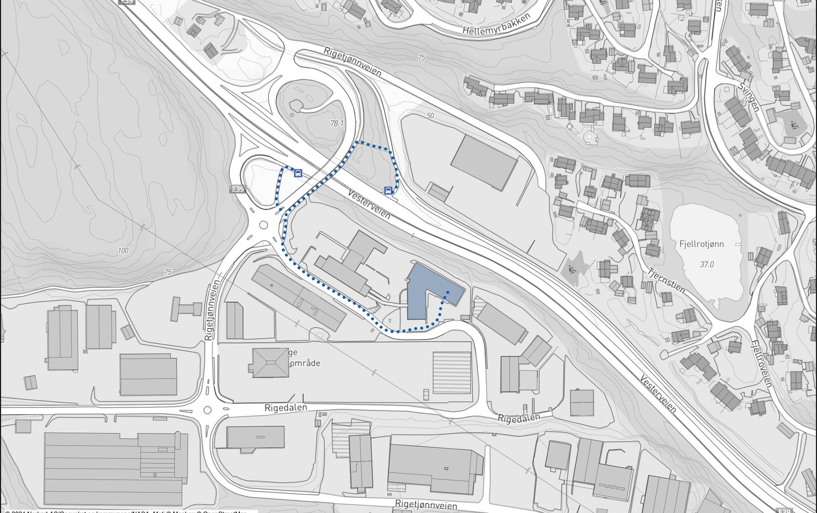 Kort vei til bussholdeplass begge veier Galleribilde