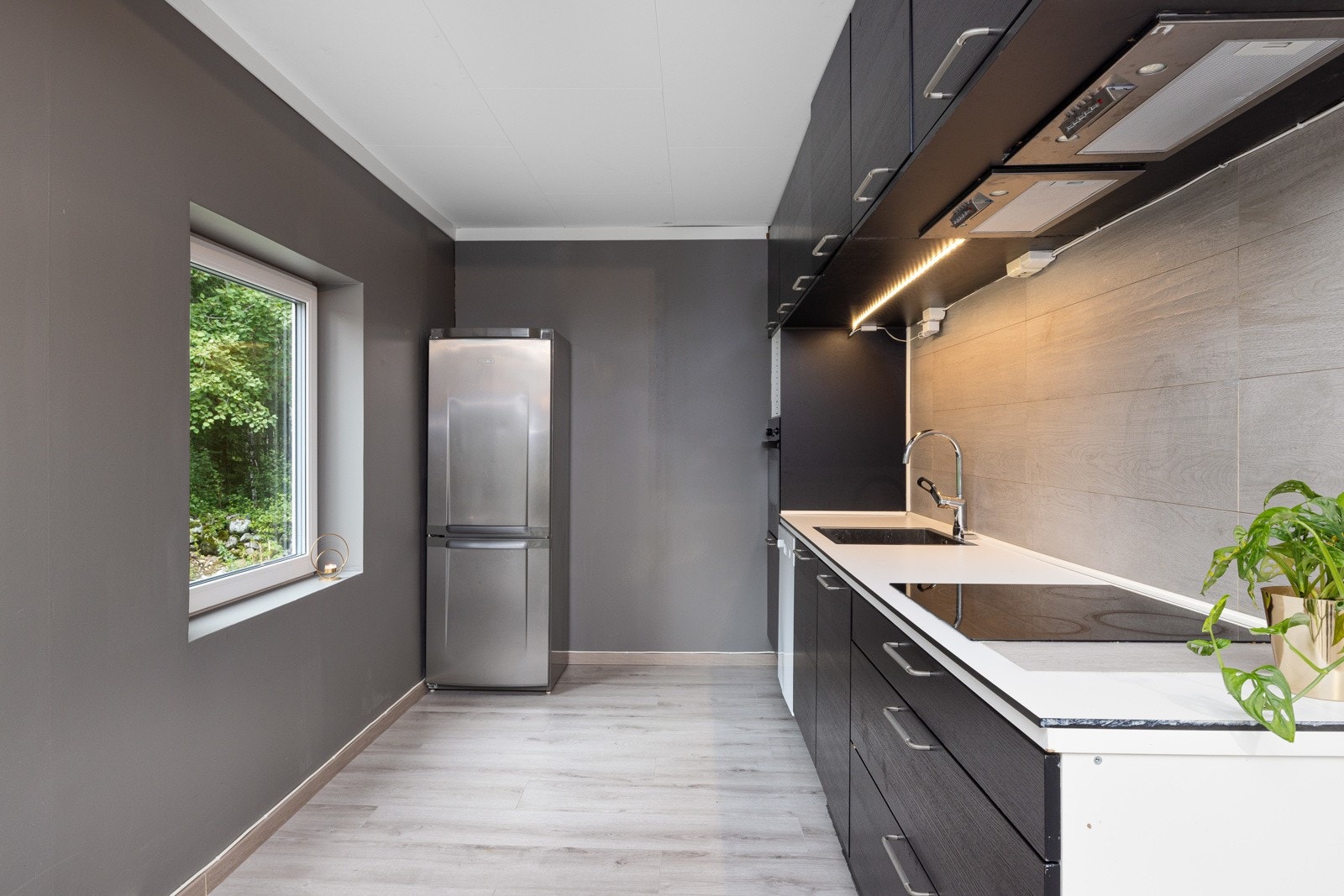 MNIL9641 Galleribilde