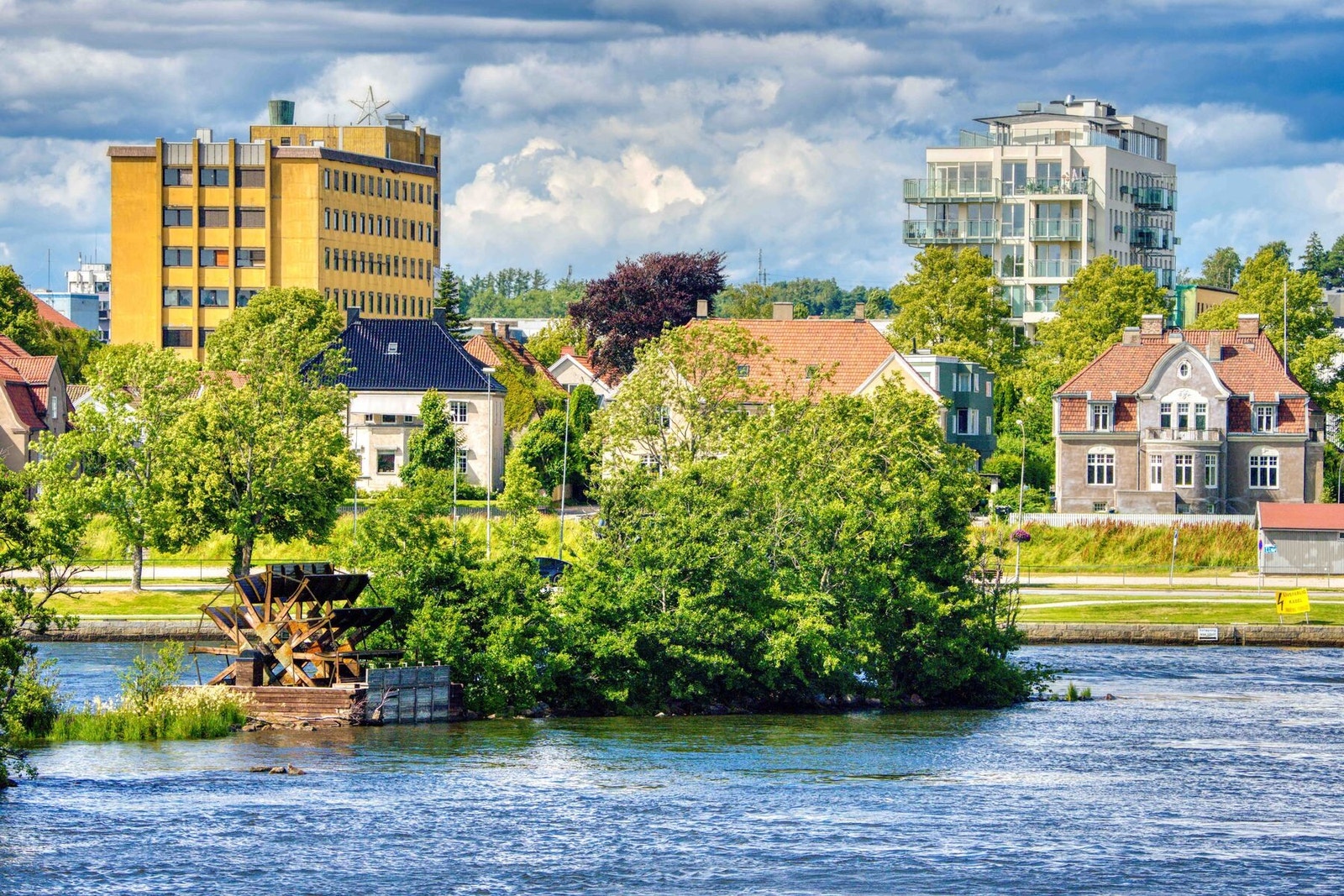 Både vann og grønt områder har en positiv innvirkning på både fysisk og psykisk helse. Galleribilde