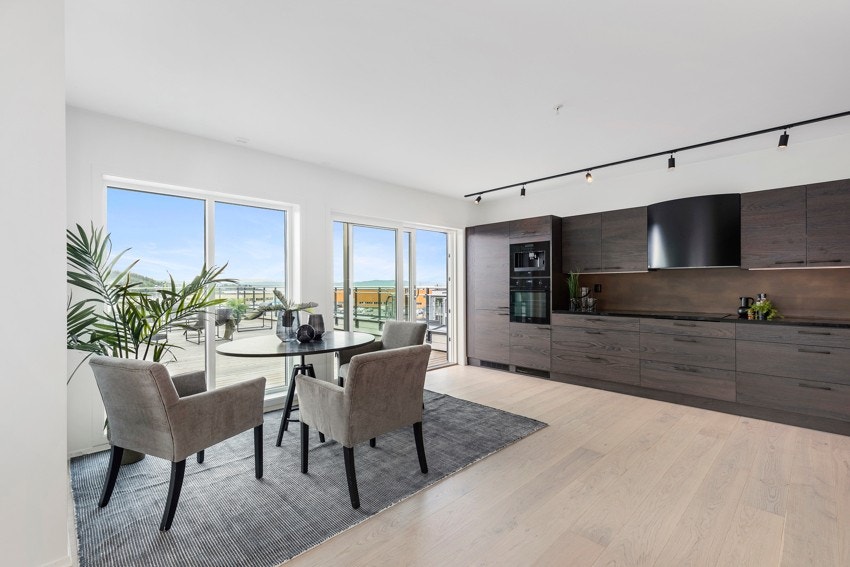 Energieffektiv oppvarming, vannbåren gulvvarme via pumpe. Galleribilde