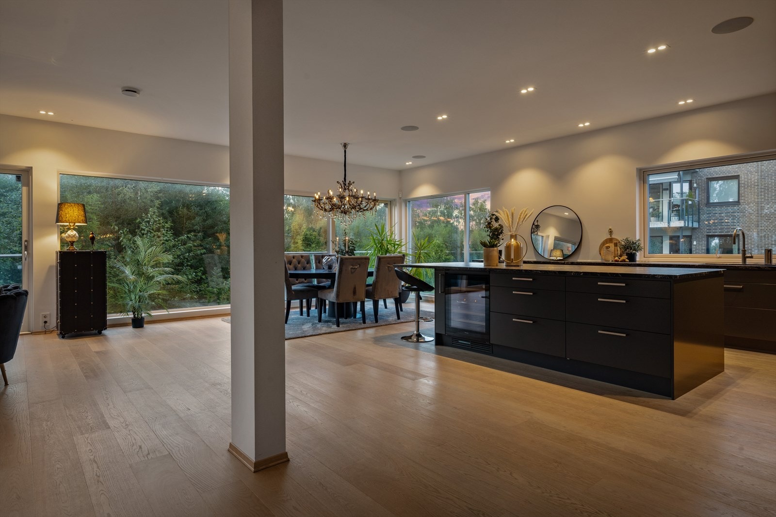 Kvalitetskjøkken fra Drømmekjøkken med ekslusive detaljer Galleribilde