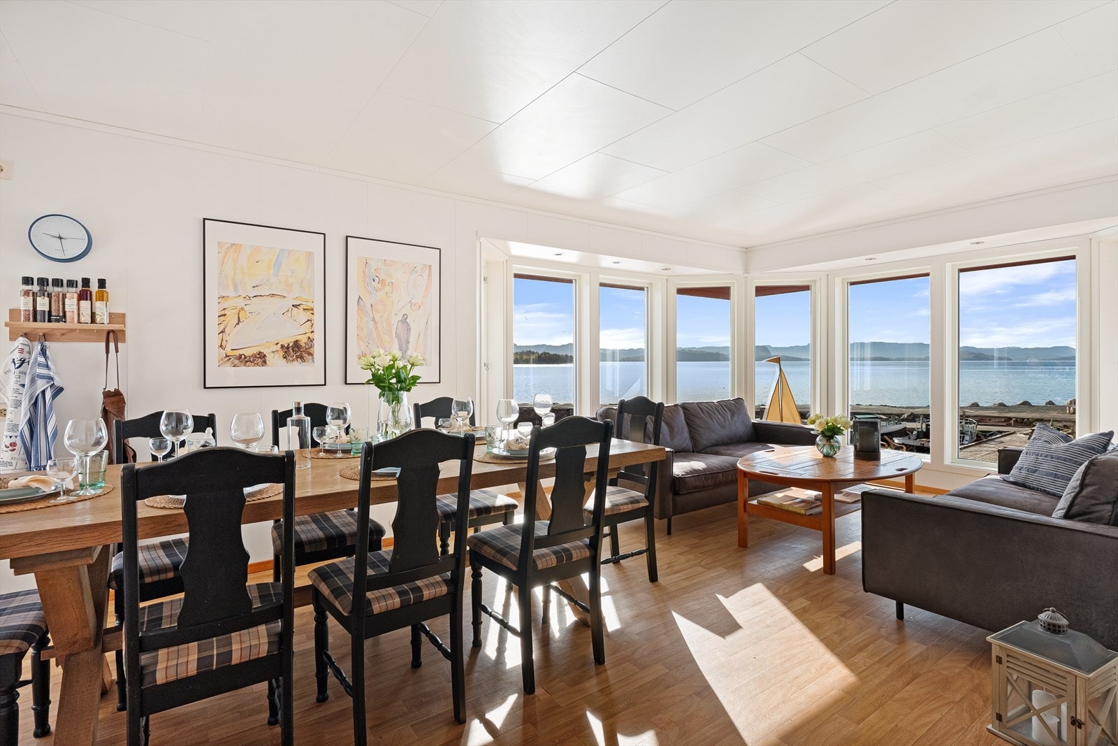 Plass til salong og langbord Galleribilde