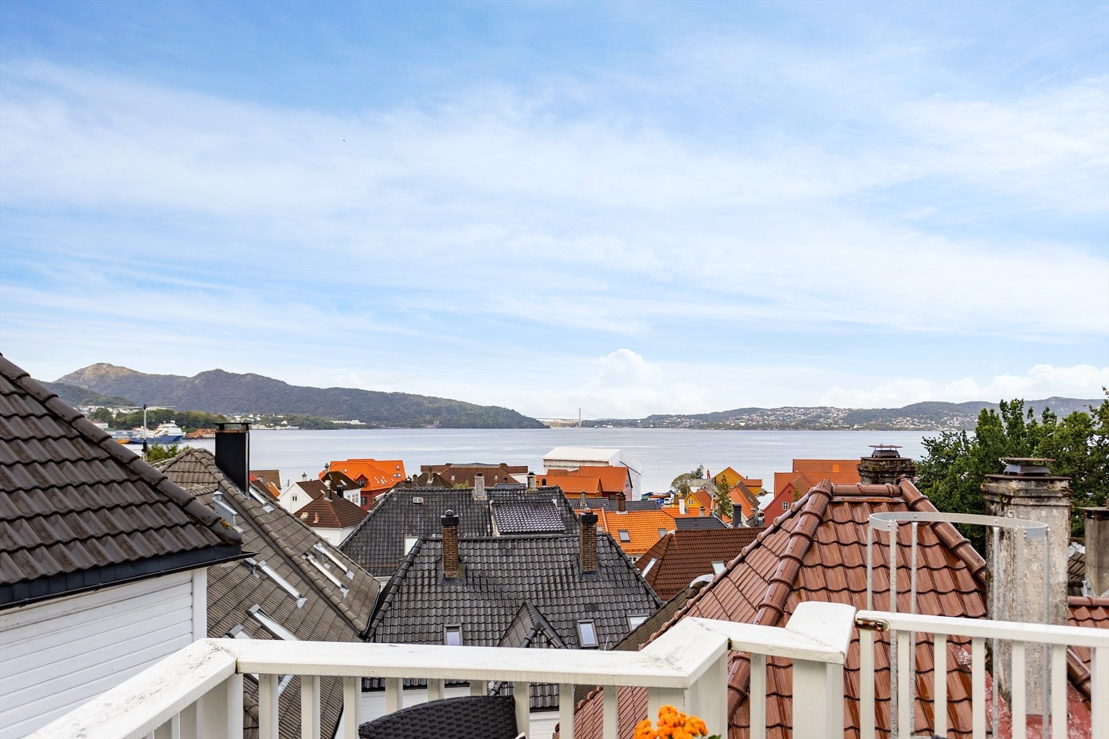 Nydelig utsikt fra felles takterrasse Galleribilde