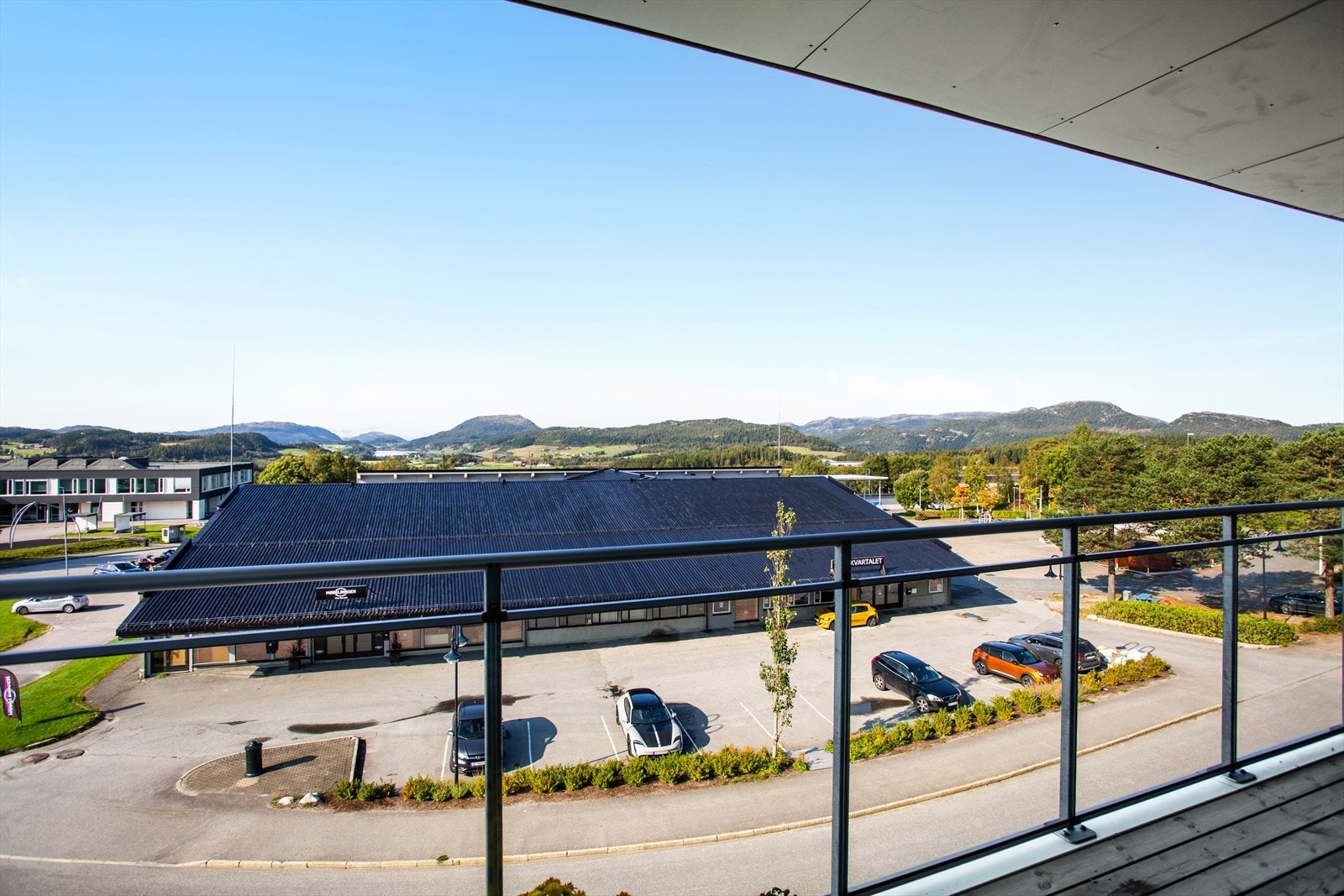 Utsikt over nærområdet Galleribilde