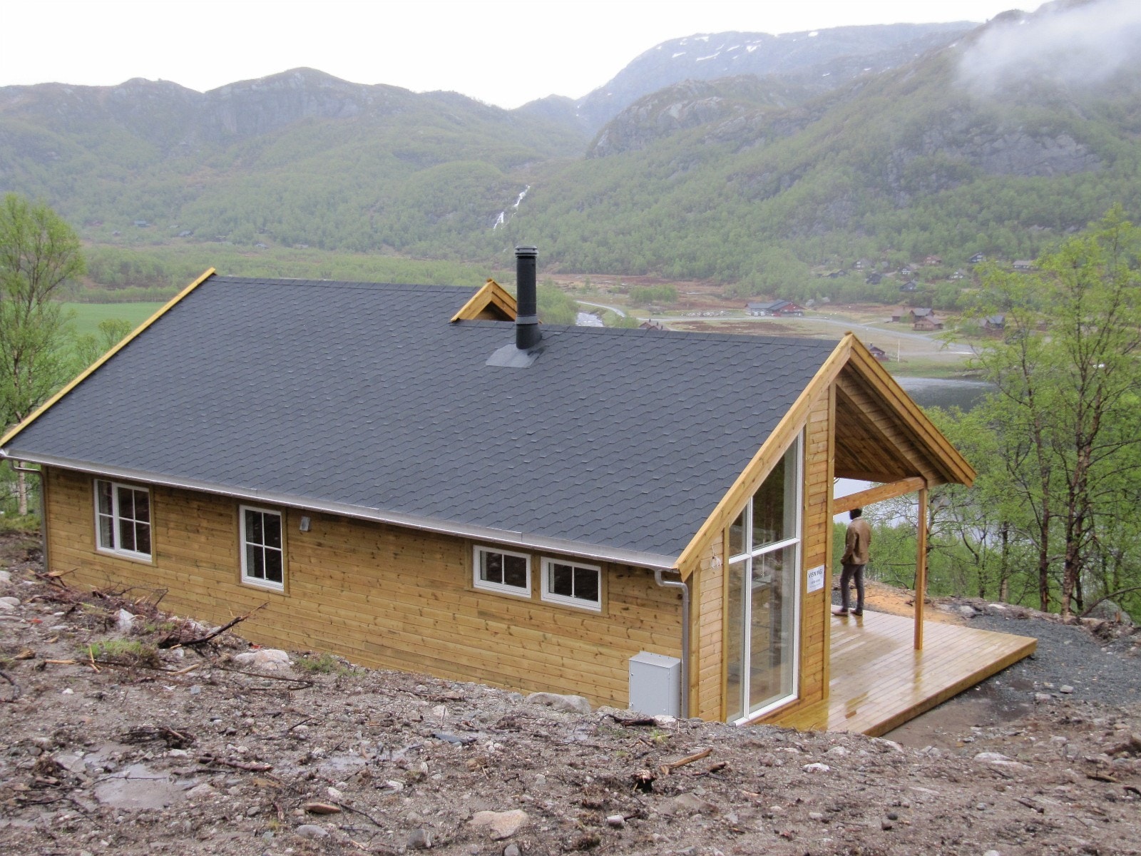 Baksiden av hytten Galleribilde