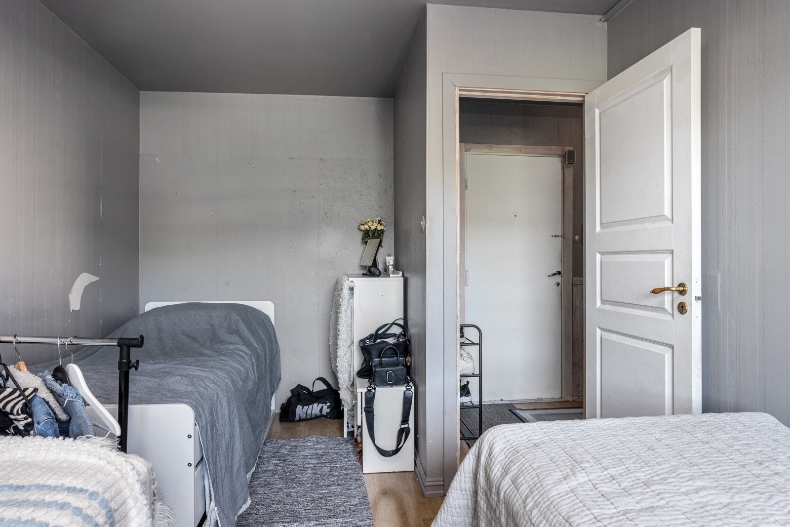 Soverommet har plass til garderobeløsning om ønskelig. Galleribilde