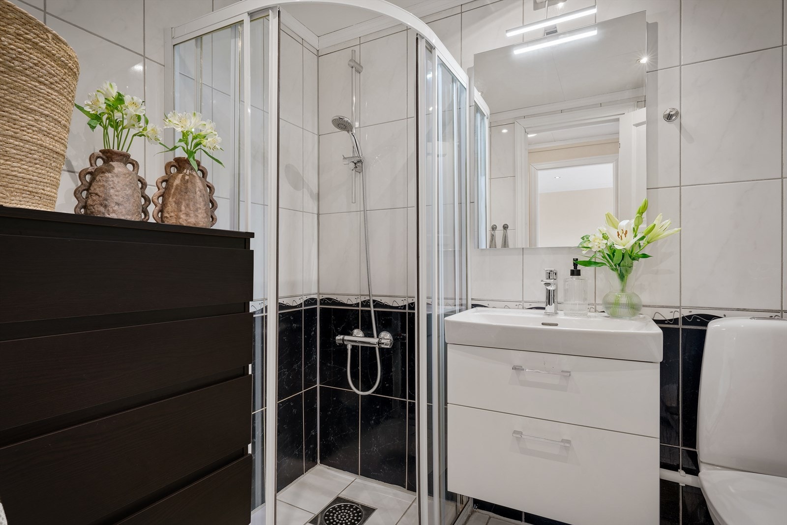 - Badet måler 3,1m² - Galleribilde