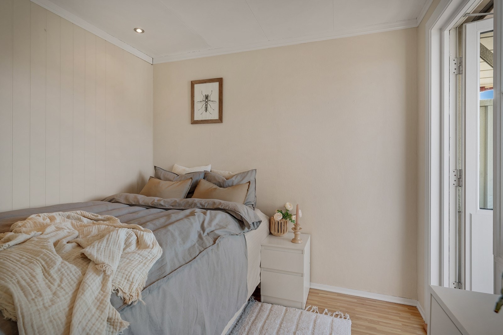 - Soverommet måler 5,9m² - Galleribilde