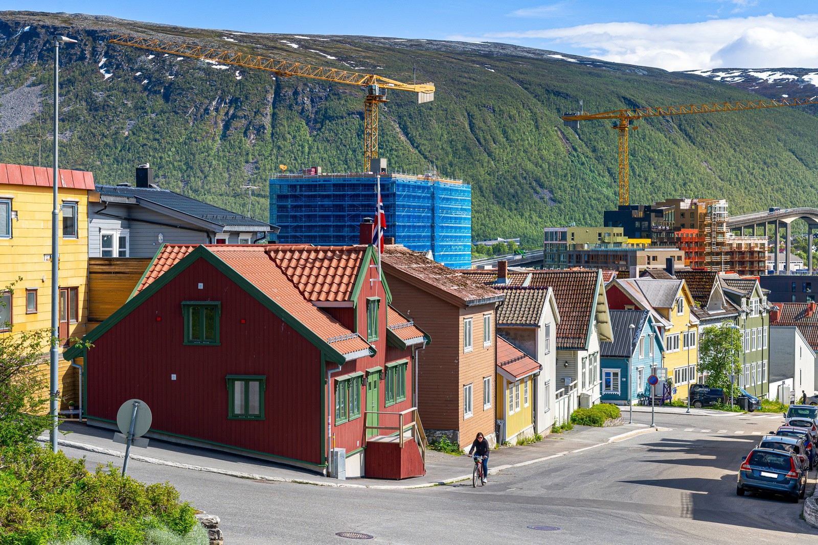 Nye Vervet bydel ligger i kort gangavstand unna boligen.