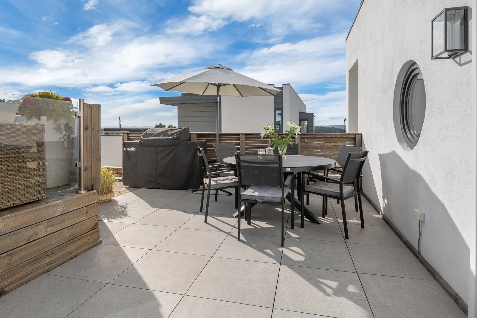 God plass til diverse sittegrupper. Galleribilde