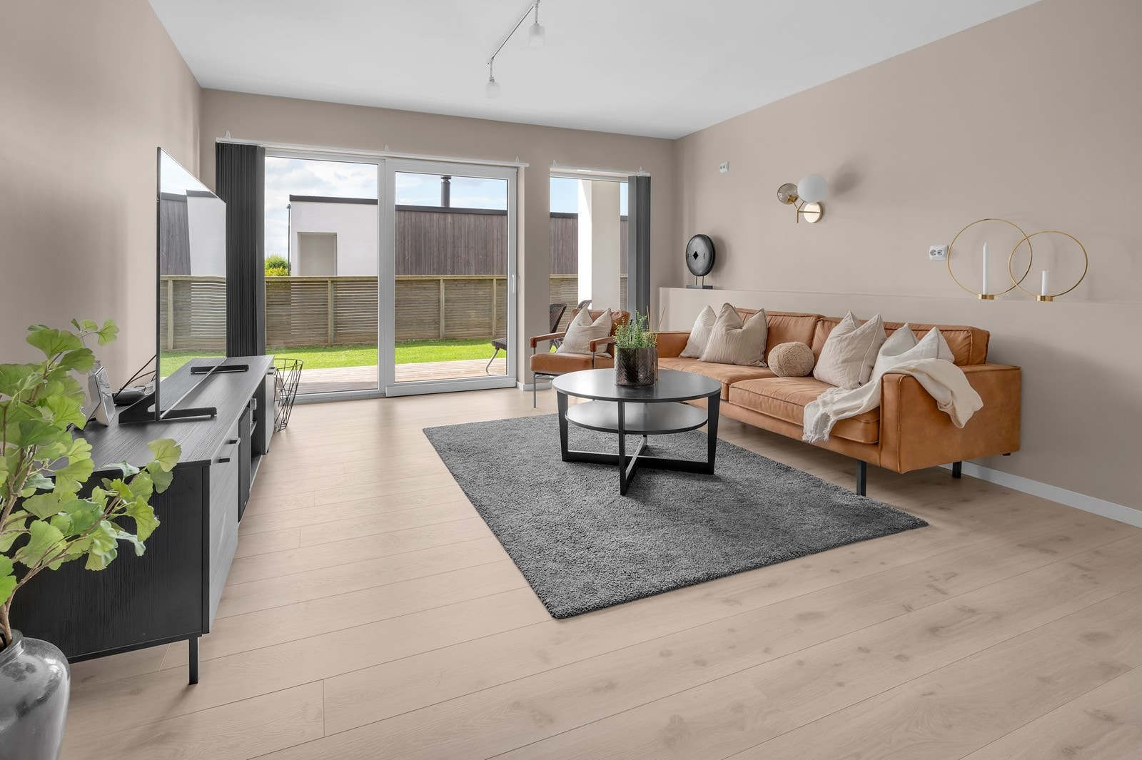 Stor TV-stue u.etg. Galleribilde