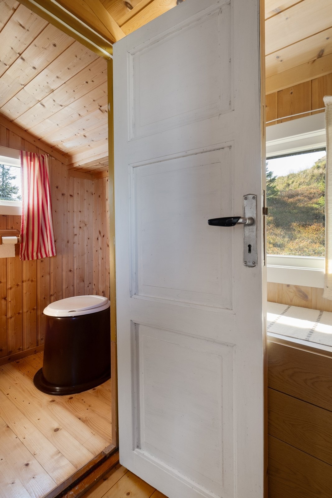 Toalettrom Galleribilde