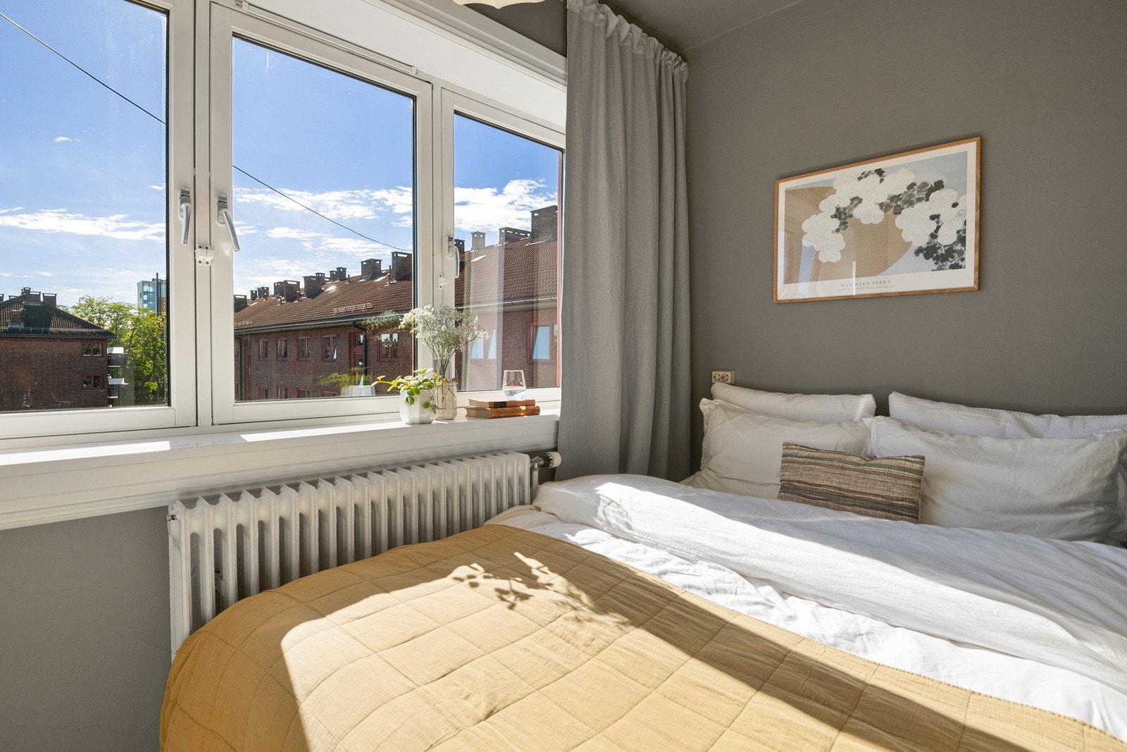 Her er det plass for dobbeltseng og garderobe. Galleribilde