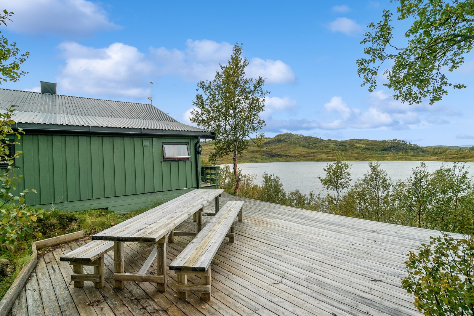 Opplev naturens ro på denne vakre terrassen! Galleribilde