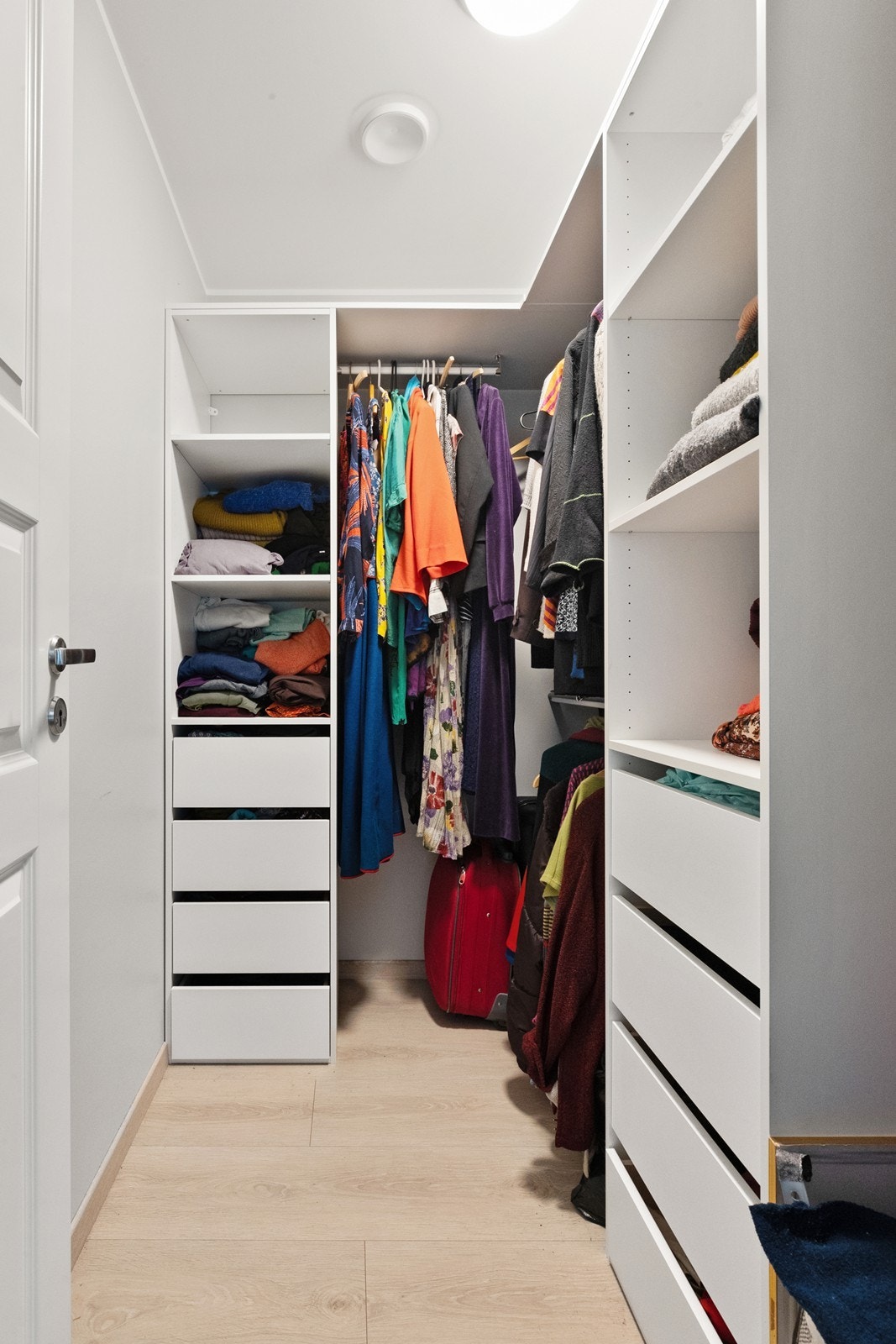 Garderobe Galleribilde