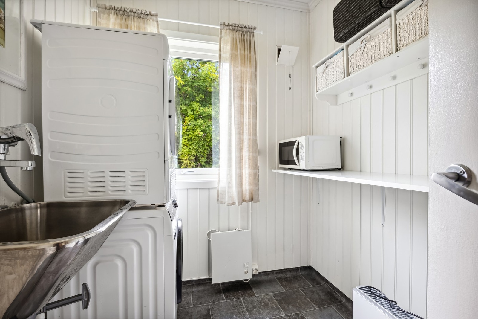 Disp.rom Galleribilde