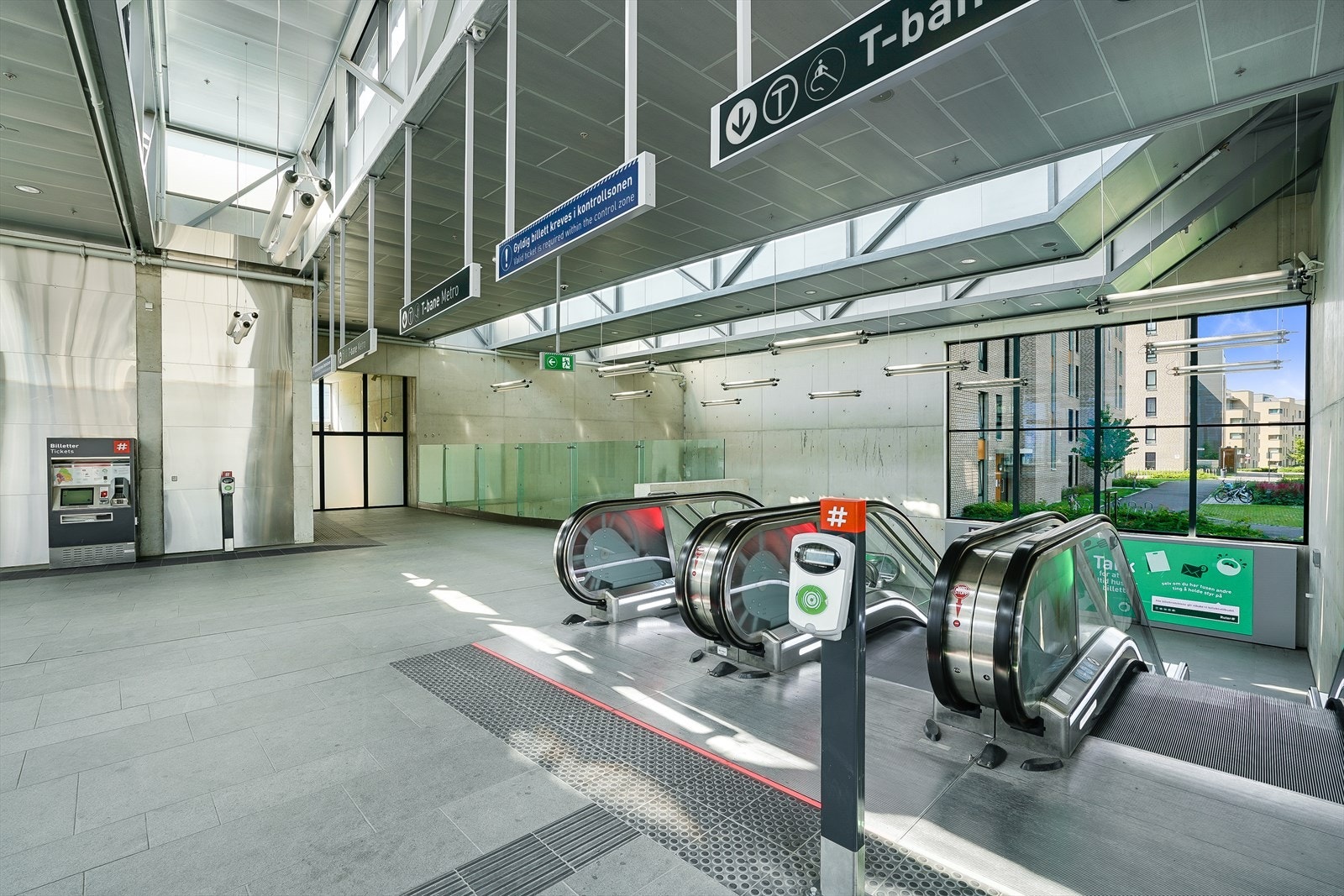 Løren t-banestasjonen ligger ca. 4 min. gange fra leiligheten Galleribilde