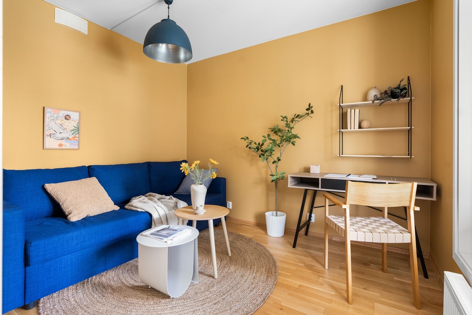 Soverom nr. 2 fungerer ypperlig som barnerom, gjesterom eller kontor - her er mulighetene mange! Galleribilde